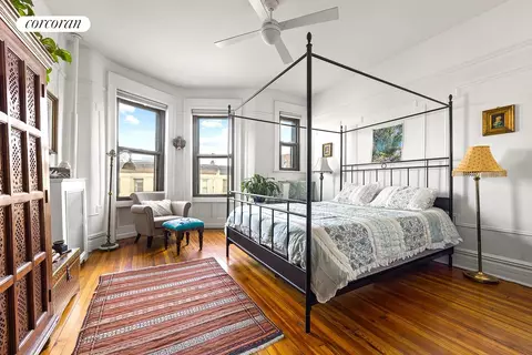 454 15th St #3R, Brooklyn, NY 11215