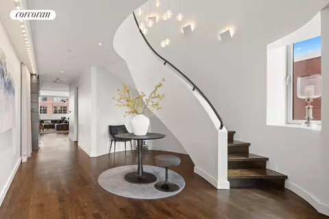 333 W 14th St #PH, New York, NY 10014