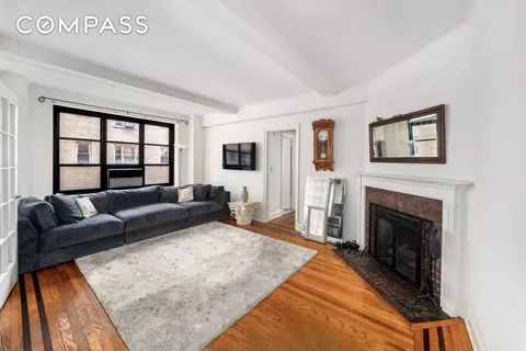 235 E 22nd St #12T, New York, NY 10010