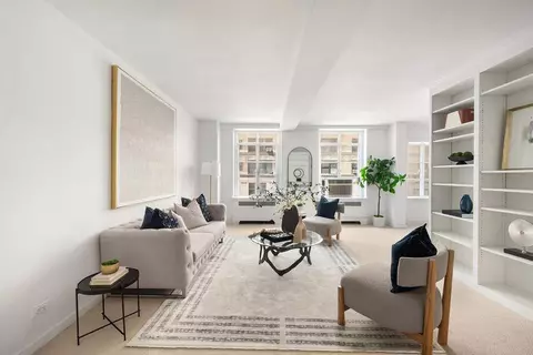 49 E 86th St #3B, New York, NY 10028
