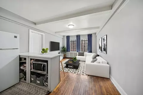 5 Tudor City Pl #912, New York, NY 10017