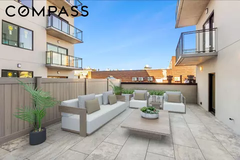 12-16 30th Ave #403, New York City, NY 11102