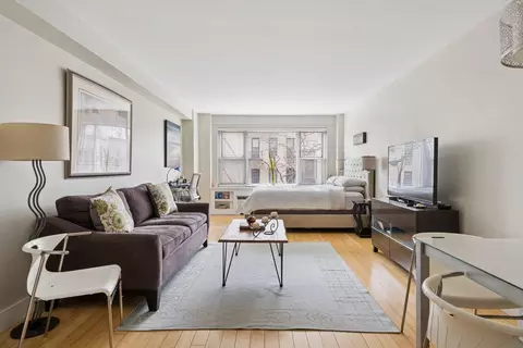 440 E 79th St #5-I, New York, NY 10075