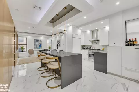 56 E 87th St #4D, New York, NY 10128