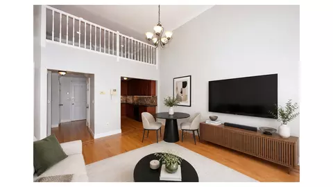 216 Calyer St #2A, Brooklyn, NY 11222
