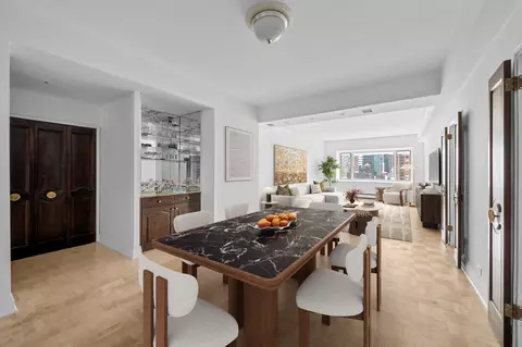 411 E 53rd St #17L, New York, NY 10022