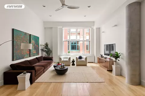 125 E 12th St #1E, New York, NY 10003