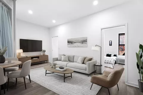 246 E 51st St #8, New York, NY 10022