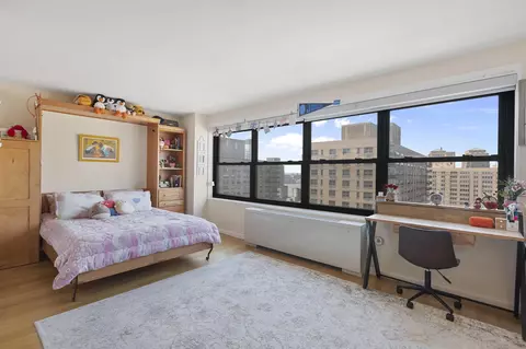 160 W End Ave #27-M, New York, NY 10023