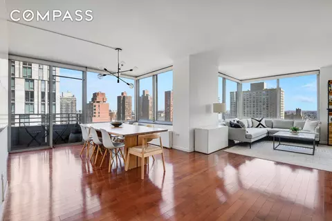360 E 88th St #22C, New York, NY 10128