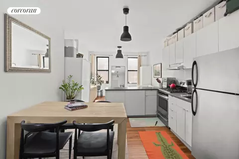 175 Bleecker St #18, New York, NY 10012