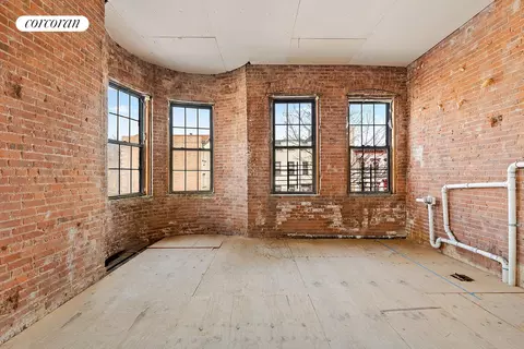 442 Willoughby Ave #2, Brooklyn, NY 11205