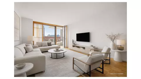 270 W 17th St #5D, New York, NY 10011