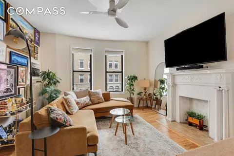 242 W 104th St #4EF, New York, NY 10025