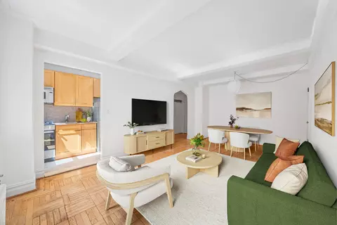 230 Riverside Dr #2E, New York, NY 10025