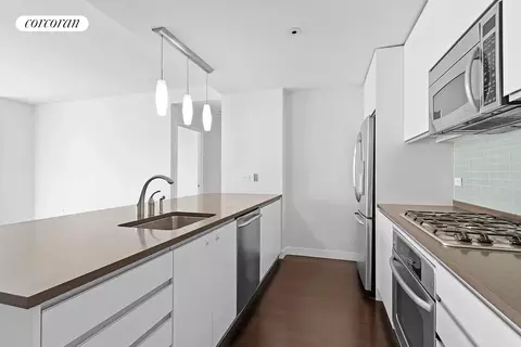 306 Gold St #16E, Brooklyn, NY 11201