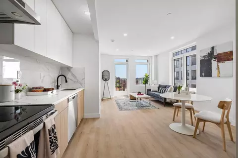 26-15 4th St #3-H, Astoria, NY 11102