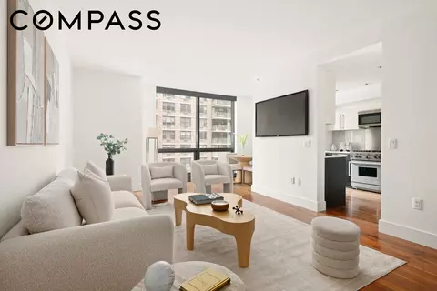 300 E 79th St #4C, New York, NY 10075