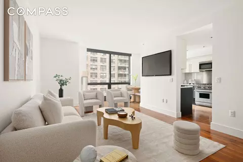 300 E 79th St #4C, New York, NY 10075