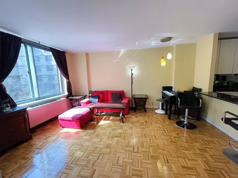 21 S End Ave #333, New York, NY 10280