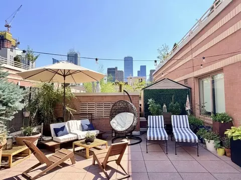 393 W 49th St #5CC, New York, NY 10019