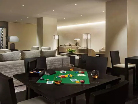 Living - 20 Pine St #910, New York, NY 10005 photo 3 of 3