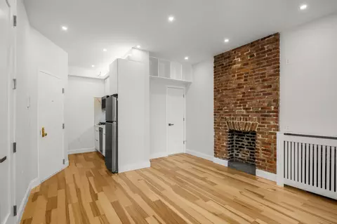 307 Prospect Pl #2B, Brooklyn, NY 11238