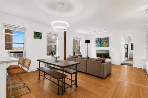 875 W 181st St #3A, New York, NY 10033