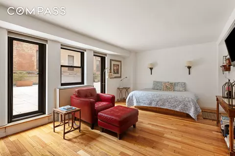 310 Lexington Ave #1B, New York, NY 10016
