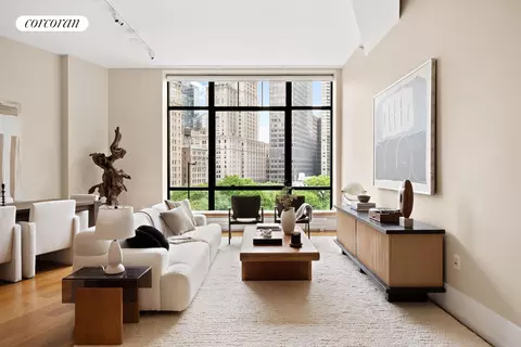 10 Madison Sq W #8G, New York, NY 10010
