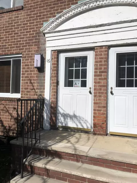 46 Seth Ct #A, Staten Island, NY 10301