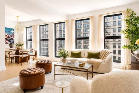 16 W 18th St #8, New York, NY 10011