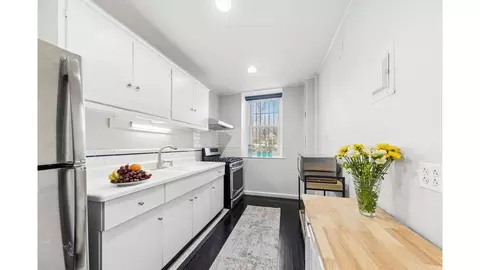 Kitchen - 3814 Johnson Ave #E, New York City, NY 10463 photo 1 of 1