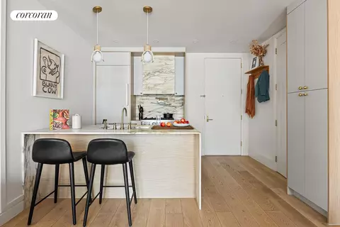 114 Lexington Ave #304, Brooklyn, NY 11238
