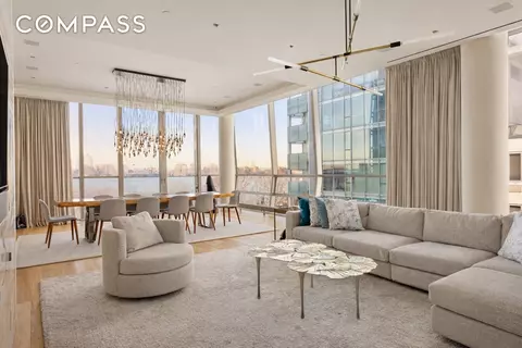 166 Perry St #5A, New York, NY 10014