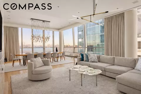 166 Perry St #5A, New York, NY 10014