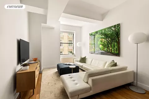 99 John St #413, New York, NY 10038