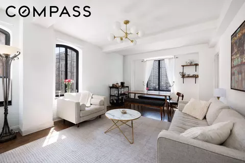201 W 16th St #4B, New York, NY 10011
