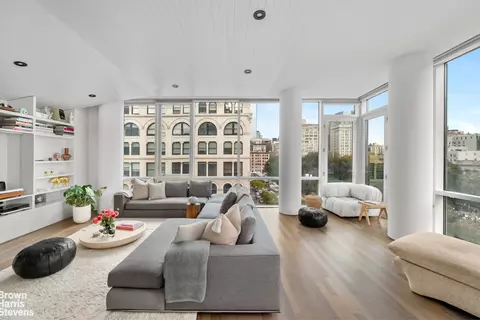 8 Union Sq S #6A, New York, NY 10003