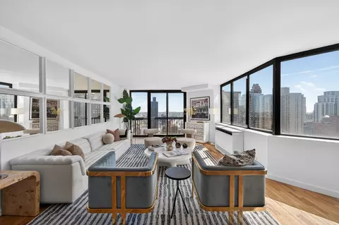 330 E 75th St #28BC, New York, NY 10021