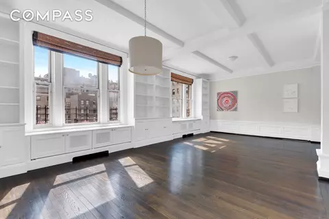 122 E 82nd St #8C, New York, NY 10028