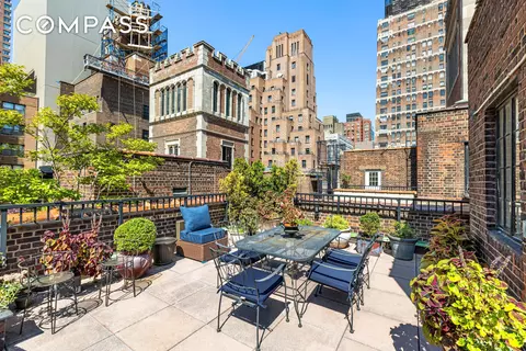324 E 41st St #1103C, New York, NY 10017