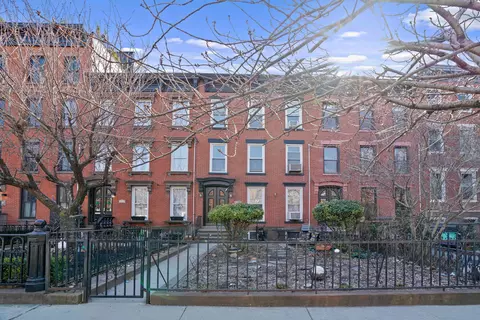 92 4th Pl #THREE FAMILY, Brooklyn, NY 11231