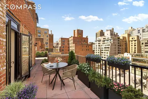 151 E 83rd St #PHC, New York, NY 10028