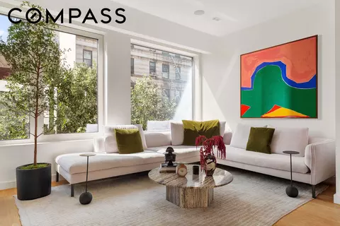 32 E 1st St #4A, New York, NY 10003