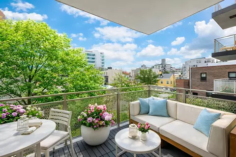 33 Frost St #3-B, Brooklyn, NY 11211
