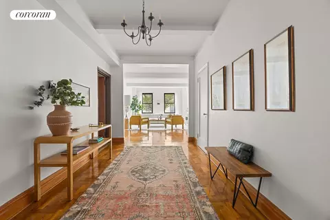 135 Eastern Pkwy #4C1, Brooklyn, NY 11238