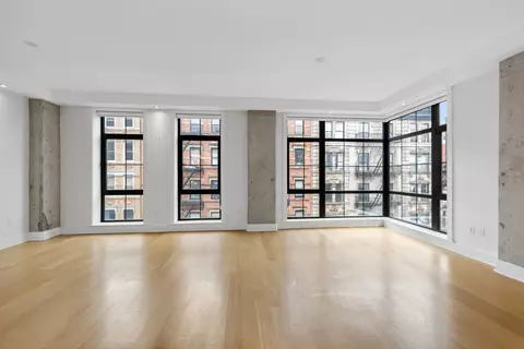 253 E 7th St #5, New York, NY 10009