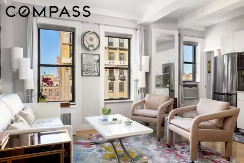 116 W 72nd St #11B, New York, NY 10023