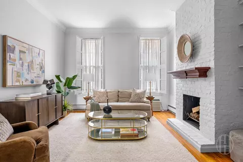 350 E 78th St #1, New York, NY 10075